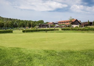 Královský Golf Club Malevil<span class='vzdalenost'>(104 km od hotelu)</span>