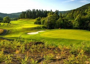 Golf Resort Cihelny<span class='vzdalenost'>(100 km od hotelu)</span>