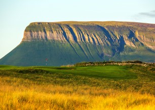 County Sligo Golf Club<span class='vzdalenost'>(163 km od hotelu)</span>