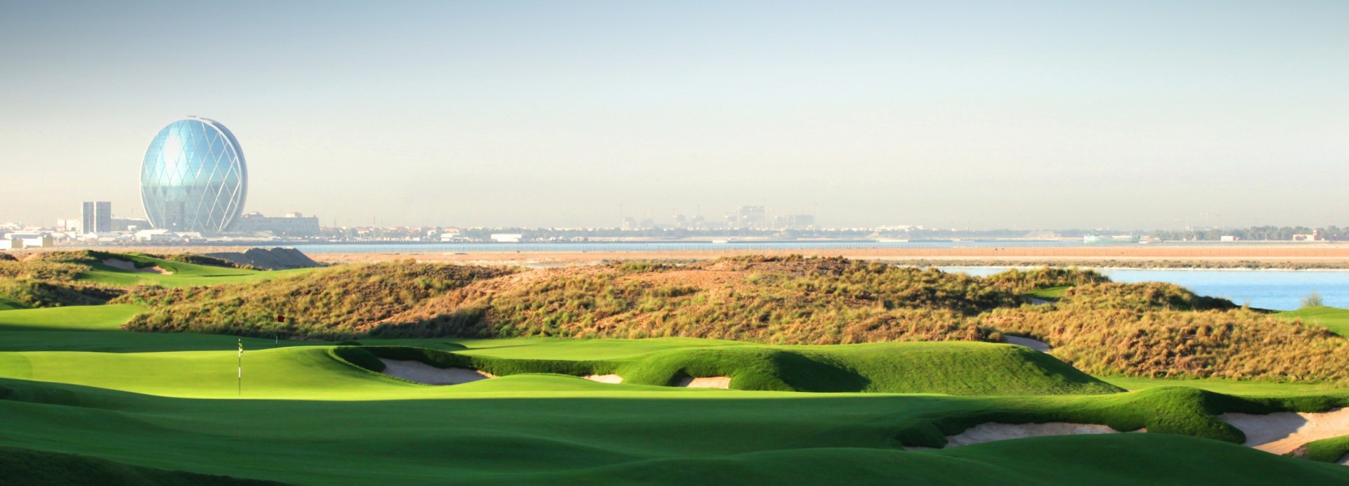 Yas Links Abu Dhabi  | Golfové zájezdy, golfová dovolená, luxusní golf