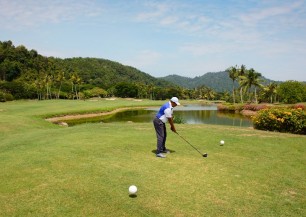 Nexus Karambunai Resorts Golf Club<span class='vzdalenost'>(819 km od hotelu)</span>