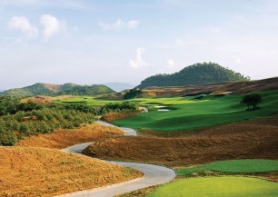 Mission Hills - Shenzhen - Pete Dye Course  | Golfové zájezdy, golfová dovolená, luxusní golf