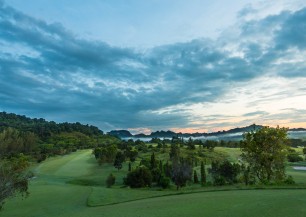 Gunung Raya Golf Resort  | Golfové zájezdy, golfová dovolená, luxusní golf