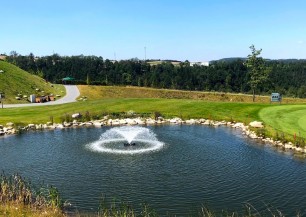 Panorama Golf Resort Kácov<span class='vzdalenost'>(62 km od hotelu)</span>