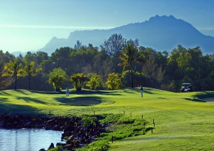 Dalit Bay Golf & Country Club<span class='vzdalenost'>(1 km od hotelu)</span>