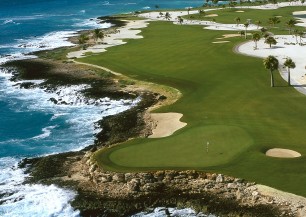 Corales Golf Course<span class='vzdalenost'>(66 km od hotelu)</span>