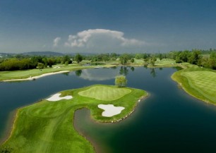 Diamond Country Club  | Golfové zájezdy, golfová dovolená, luxusní golf