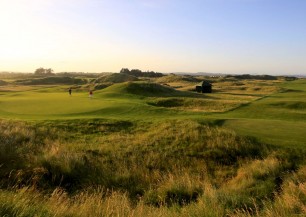 Louth Country Golf Club<span class='vzdalenost'>(275 km od hotelu)</span>
