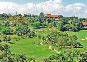 Bukit Unggul Country Club<span class='vzdalenost'>(969 km od hotelu)</span>
