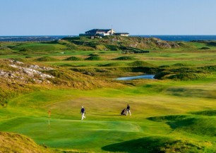 Connemara Championship Golf Links<span class='vzdalenost'>(147 km od hotelu)</span>