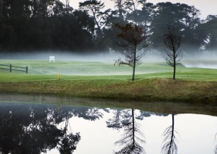 Royal Cape Golf Course<span class='vzdalenost'>(37 km od hotelu)</span>