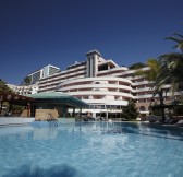 RS - FAÇADE AND LAGOON POOL