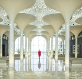 Kempinski Hotel Muscat - Lobby Interior with Lady in Red_High Res_5689