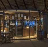 moofushi-maldives-2021-bs-manta-restaurant-02_hd