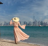 Emiraty-Dubai-Anantara_World_Islands_Dubai_Exterior_View_Swings