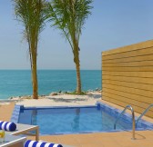 Emiraty-Dubai-Anantara_World_Islands_Dubai_Resort_Guest_Room_Anantara_One_Bedroom_Garden_Pool_Villa_Private_Pool_2