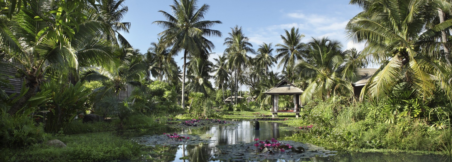 anantara mai khao phuket villas  *****