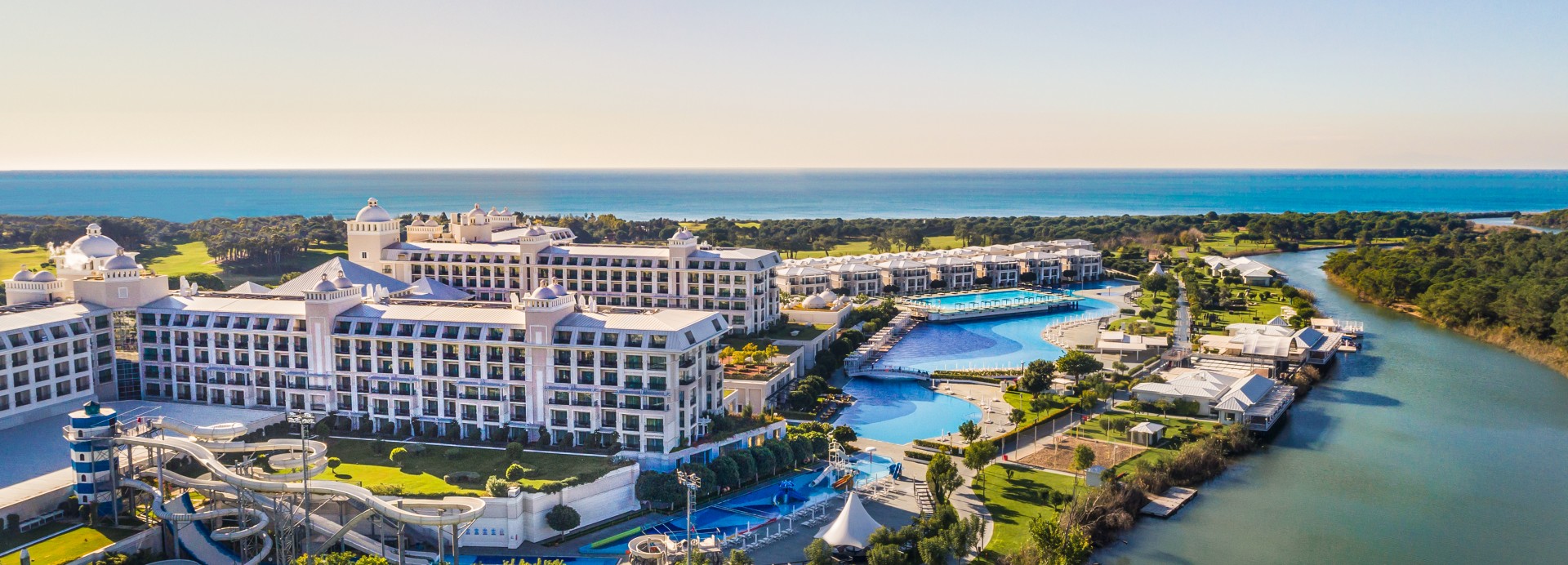 titanic deluxe belek - golf s trenérem pga  *****