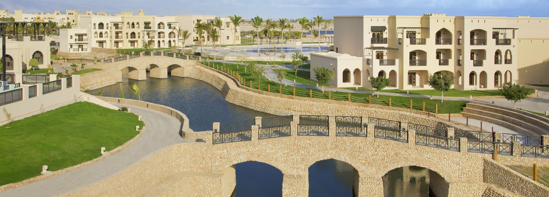 salalah rotana resort  *****