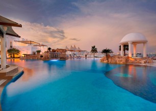 SHARQ VILLAGE & SPA, A RITZ-CARLTON HOTEL