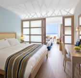 Kypr - Paphos - Olympic Lagoon hotel - pokoj family suite