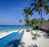 Maledivy-Velaa-Private-Island-6