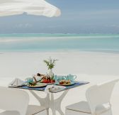 Zanzibar - Lux Marijani _beach-dining_1