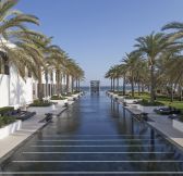 OMAN - THE CHEDI MUSCAT The_Long_Pool