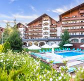 KEMPINSKI HOTEL GRAND ARENA BANSKO - Summer Hotel Exterior