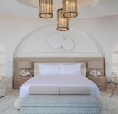 ANANTARA RETREAT SANTORINI ABU DHABI 10