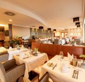 RAKOUSKO - HOTEL REITERS SUPREME Restaurant Birdie