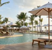 MEXIKO - ALILA MAYAKOBA - Beach-Side-Pool-Lounge-Zone