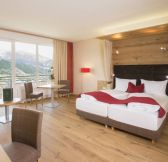 RAKOUSKO - HOTEL SCHUTTERHOF - junior suite