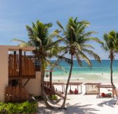 MEXIKO - La Zebra Tulum - Beach view from terrace